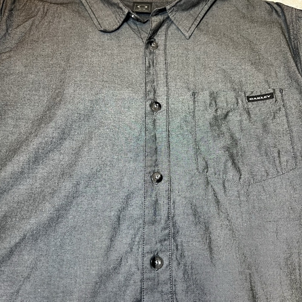 Oakley Mens Size Medium Grey Long Sleeve Button-Up Shirt Heathered Lifestyle - Picture 11 of 16